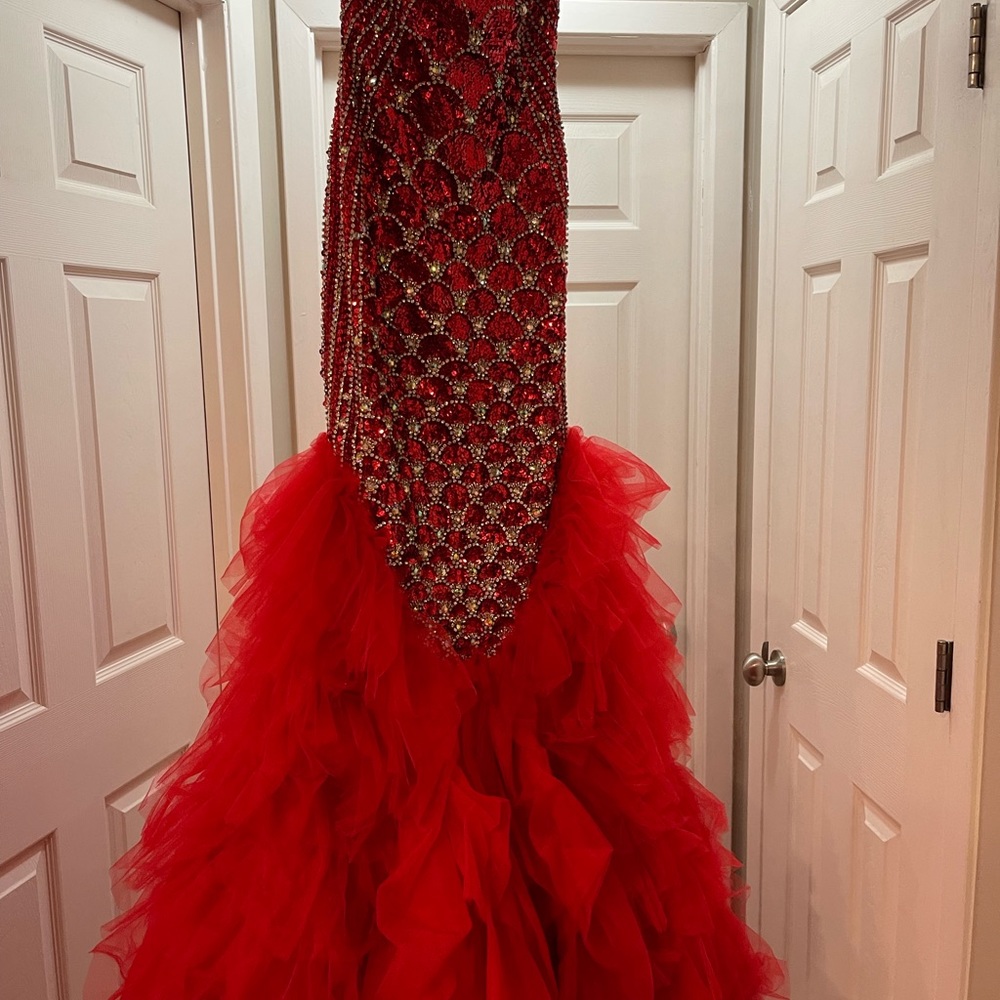 Red sequin and tulle Evening gown
